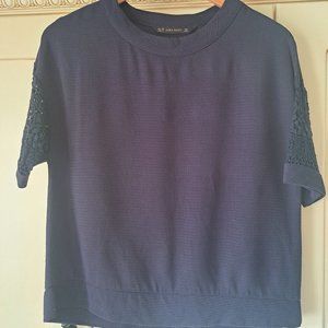 Zara Women's Basic Navy Crochet Short Sleeve Boxy Top Sz XS
